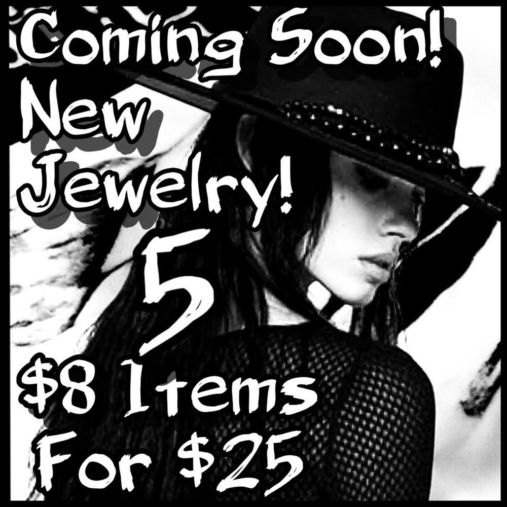 5 $8 Items For $25💫Lower Shipping! Winnfritt’s Handmade Jewelry💫
